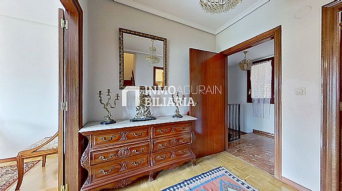 VIVIENDA ADOSADA UNIFAMILIAR EN LAKUNTZA