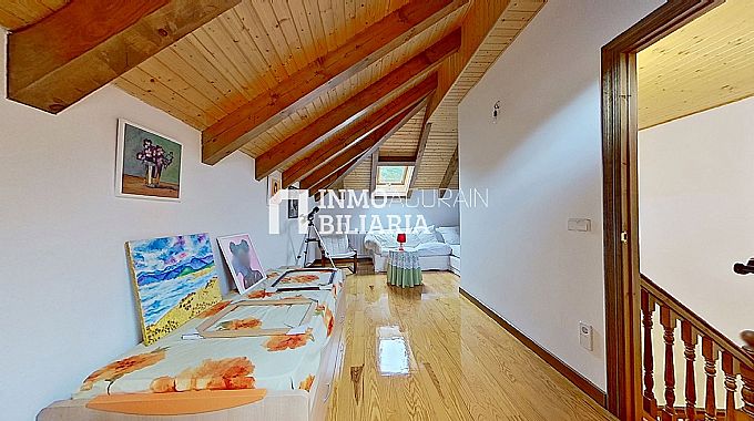 VIVIENDA UNIFAMILIAR PAREADA EN ISABA