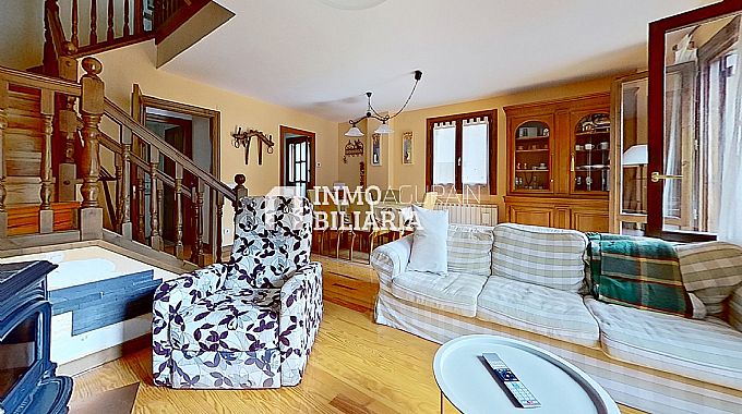 VIVIENDA UNIFAMILIAR PAREADA EN ISABA