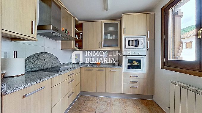VIVIENDA UNIFAMILIAR PAREADA EN ISABA