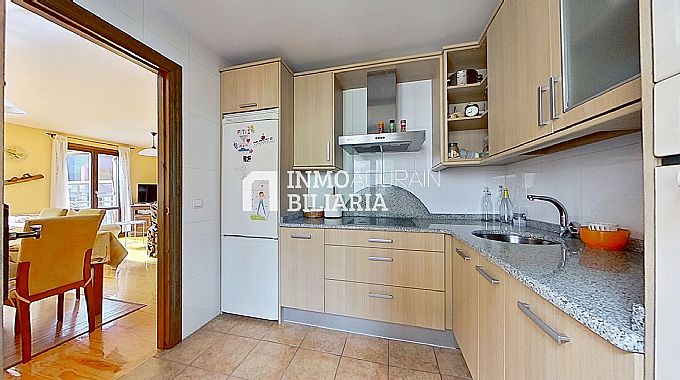 VIVIENDA UNIFAMILIAR PAREADA EN ISABA