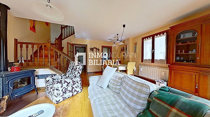 VIVIENDA UNIFAMILIAR PAREADA EN ISABA