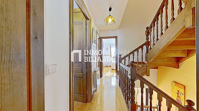 VIVIENDA UNIFAMILIAR PAREADA EN ISABA